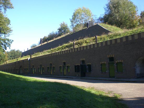 Fort bij Rijnauwen